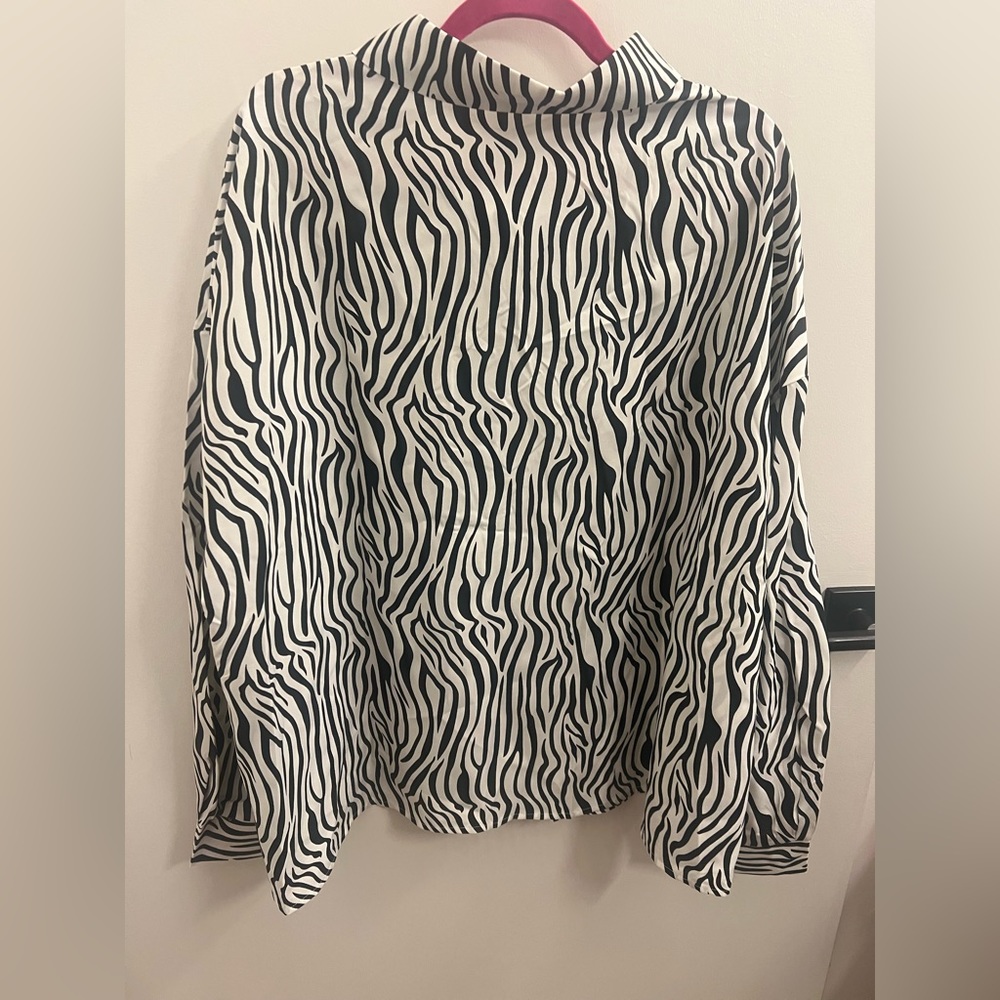 Zebra print button down - Picture 2 of 2